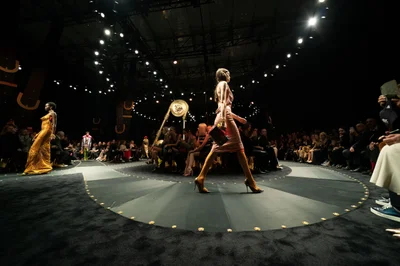 Look 8